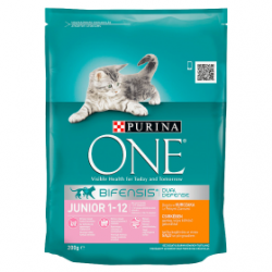 Purina One Junior csirkében...